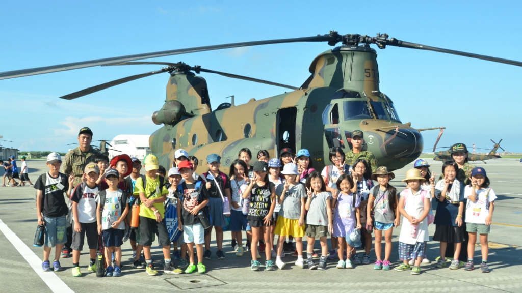 CH47JAヘルコプター機内見学