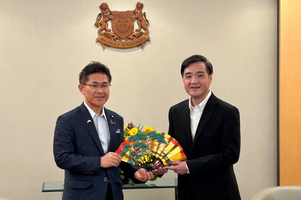 木村防衛大臣政務官のシンガポール訪問
