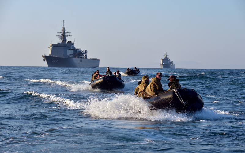 オーストラリア海軍との共同訓練