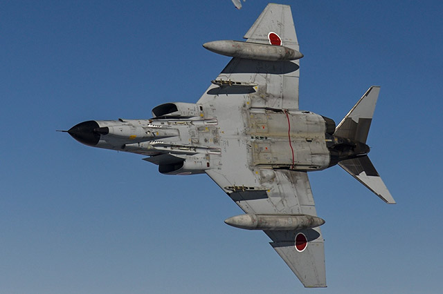 f-4f-15