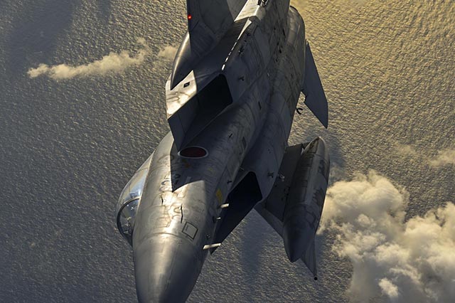 f-15