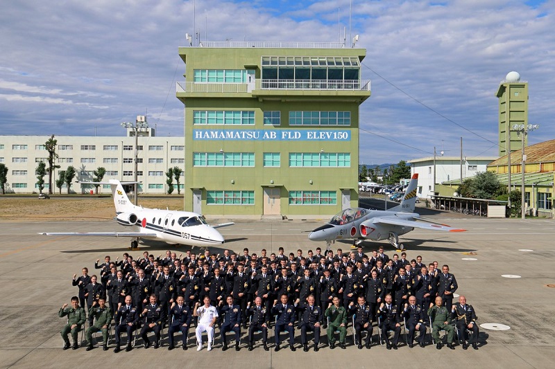 イタリア空軍参謀長と第１航空団司令の画像