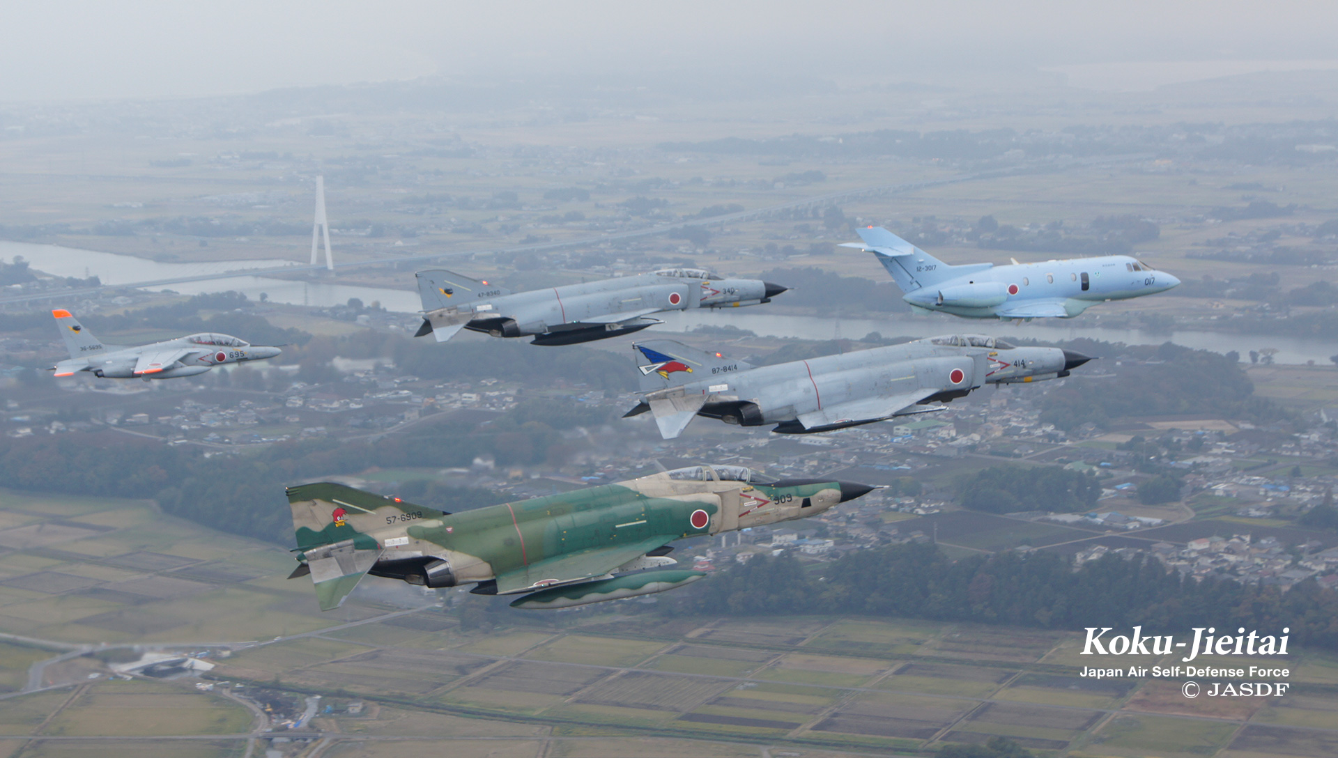 F-4 | スカイ・ファン | 防衛省 [JASDF] 航空自衛隊