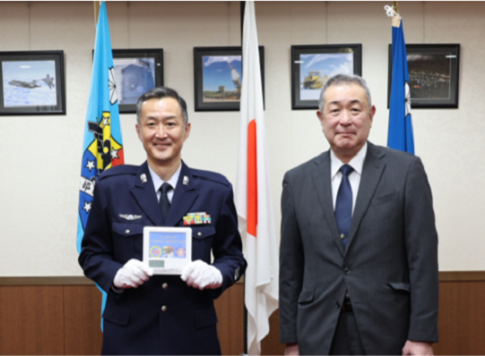 藤田曹長とつばさ会会長