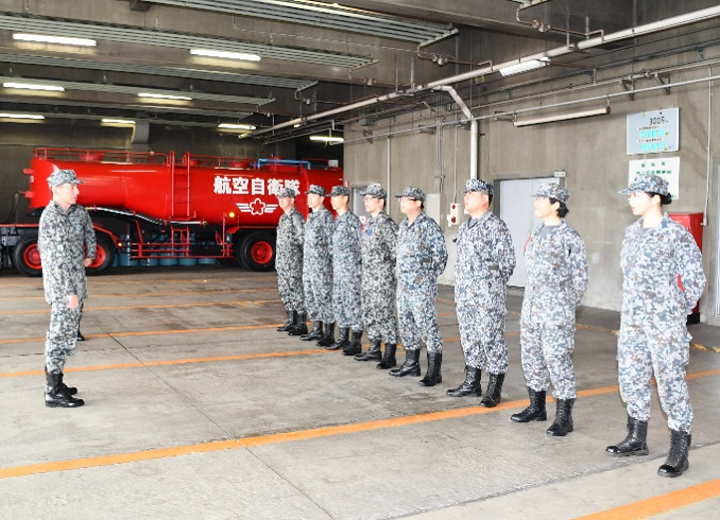 消防隊員への激励