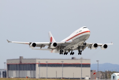 B-747