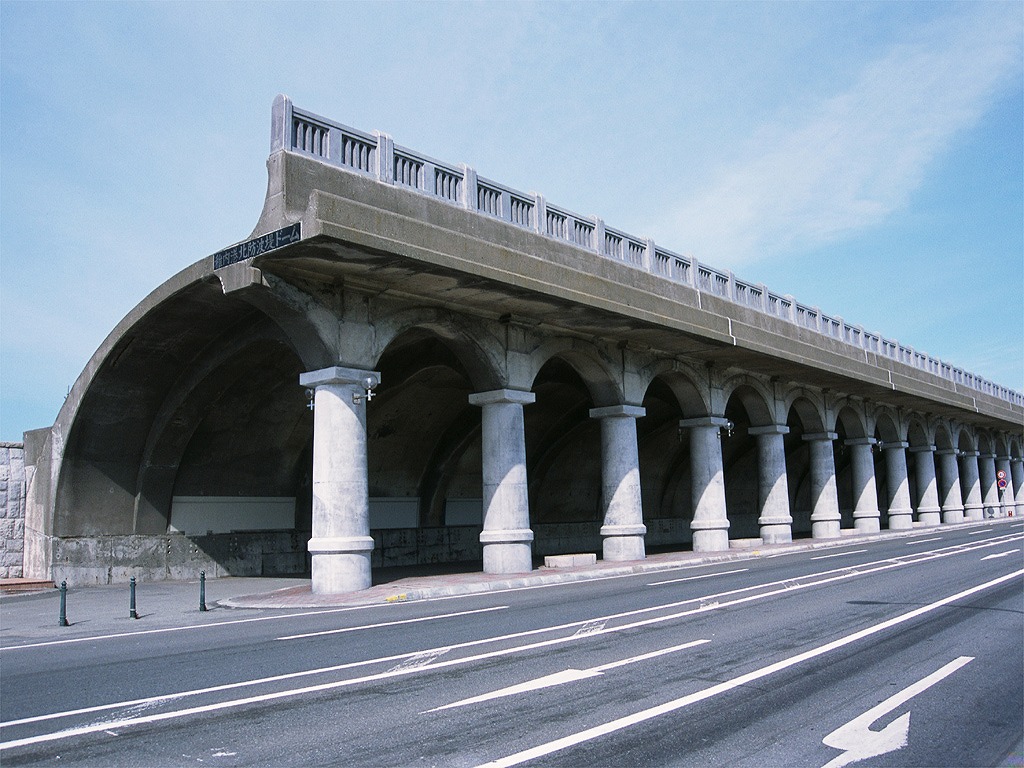 防波堤ドーム
