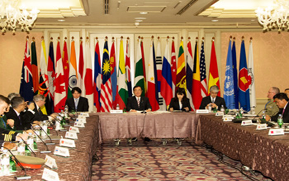 defense-cooperation_img03.png