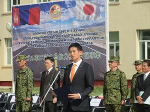Vice Minister Kobayashi adressing his speech in the completion ceremony