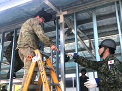 JGSDF personnel assisting welding by Australian personnel