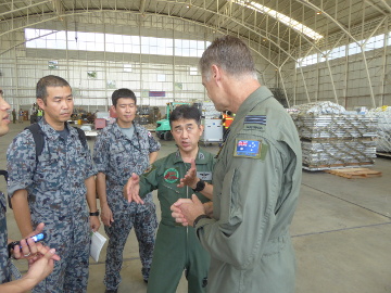 C-130 Transport Aircraft leaving Komaki for affected areas(Komaki)