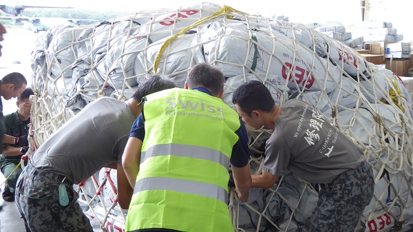 Sending off personnel for dispatch (Miho)