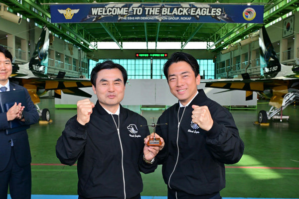 koizumi_20260627-kor_b.jpg