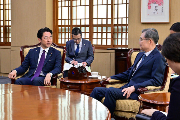 koizumi_20260627-kor_f.jpg