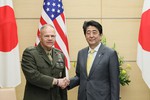 Prime Minister and Defense Minister Receive Courtesy Call from Commandant of the U.S. Marine Corps