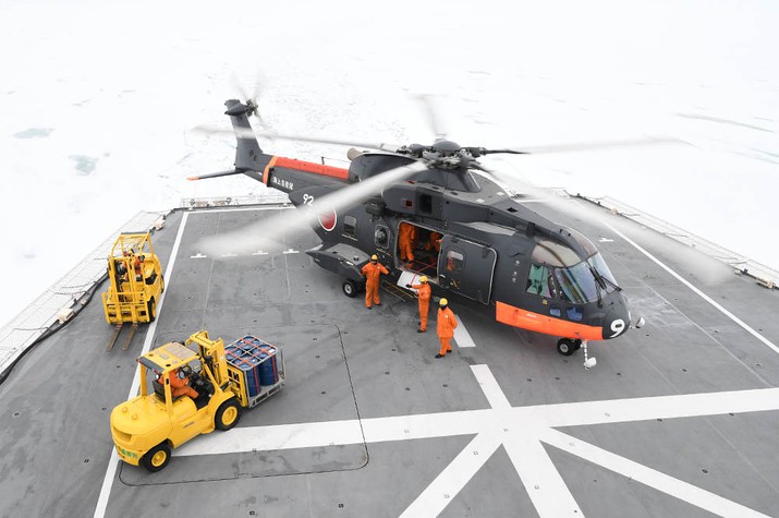 Icebreaker <em>Shirase</em>, 60th Japanese Antarctic Reserch Expedition, comes back to Japan