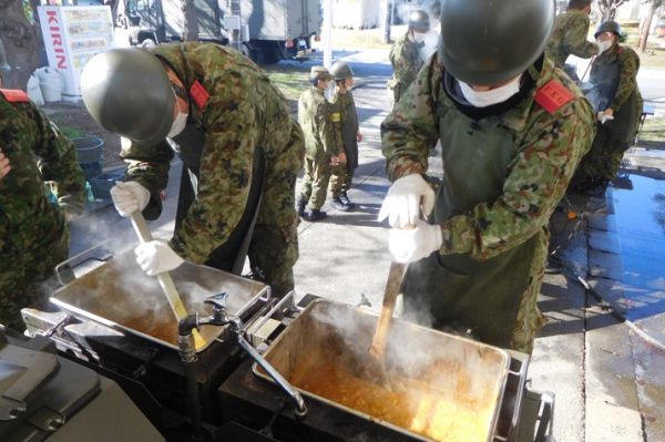 Field Feeding of the JGSDF