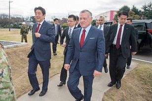 Defense Minister’s Courtesy Call to, and the Visit to JGSDF Narashino Training Area by, His Majesty King Abdullah II of the Hashemite Kingdom of Jordan