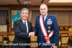 Courtesy Call by the Commander of U.S. Pacific Fleet and the Commander of U.S. Forces Japan/Fifth Air Force