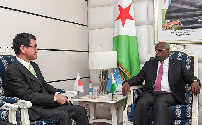 Defense Minister Kono's Visit to Djibouti and Oman.