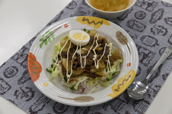 一志ポークの甘辛そぼろ丼