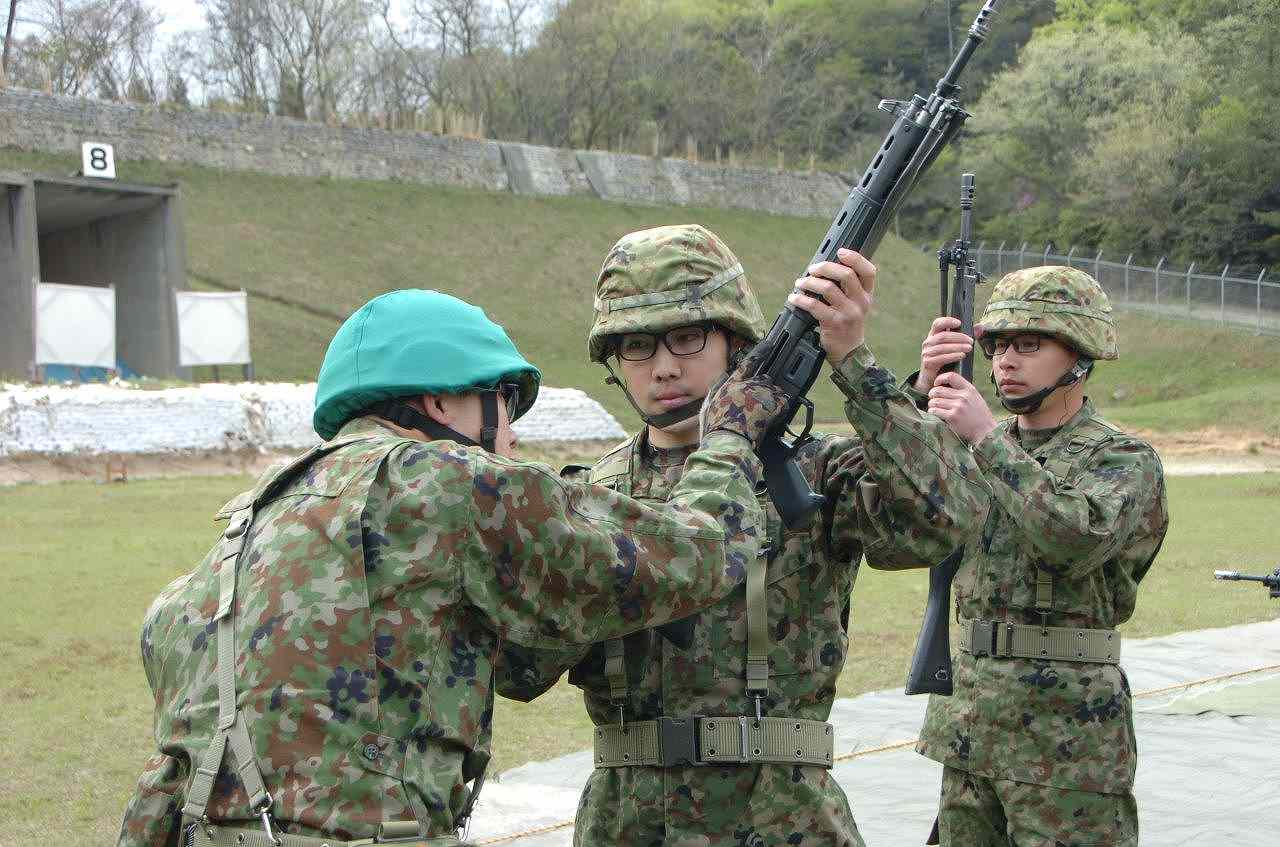射撃準備48