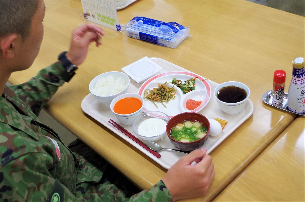 朝食10