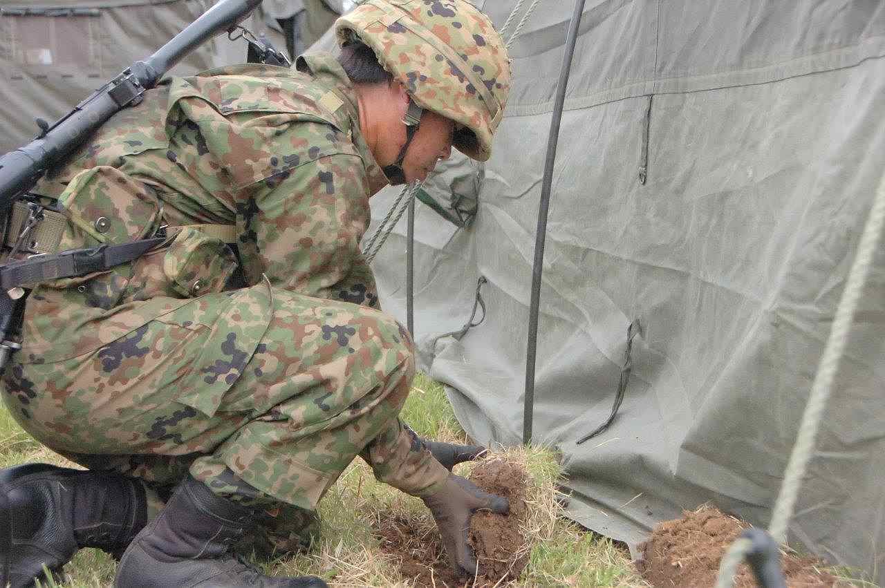 溝堀り38