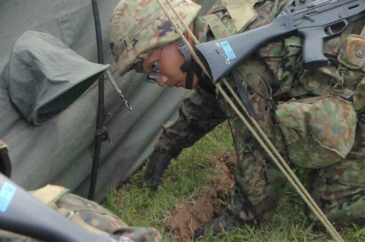 溝堀り45