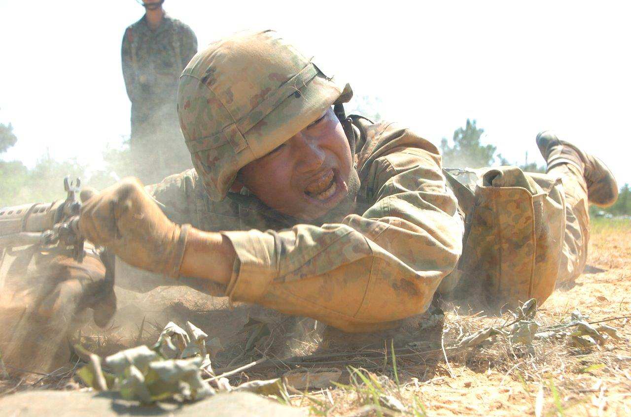 戦闘訓練98