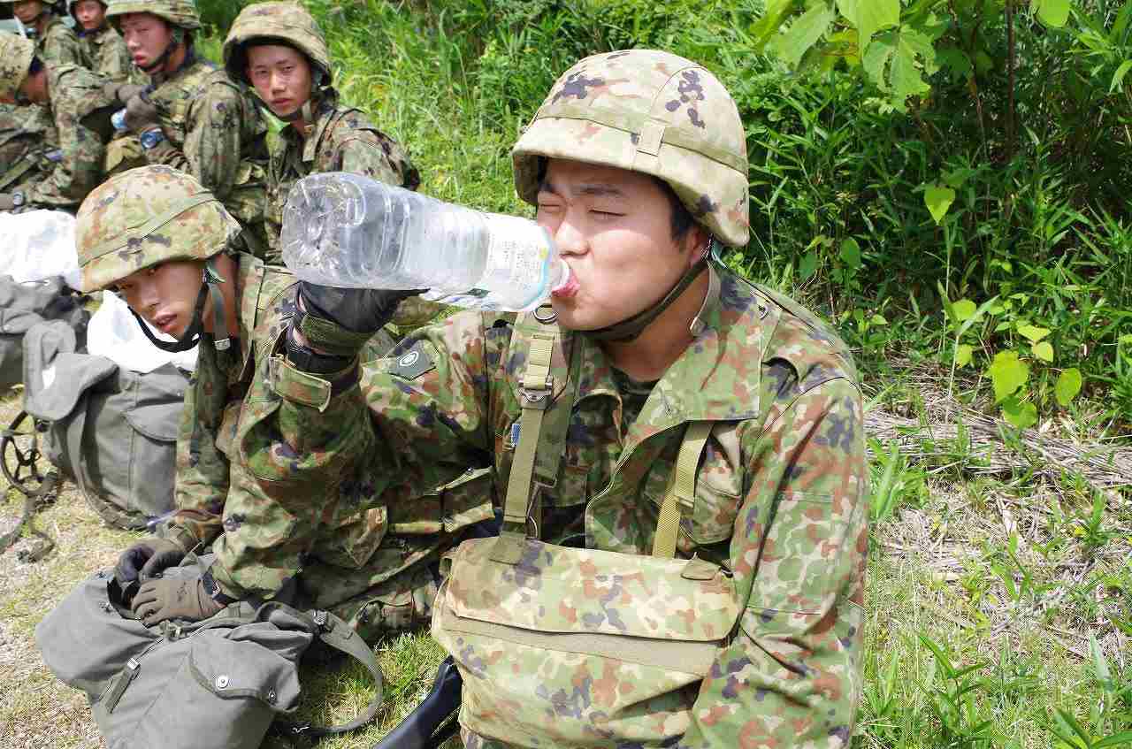 休止６＿132