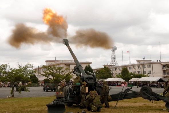 155mm榴弾砲(FH70)