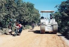 カンボジアにおける道路の修理（1992年）