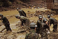 Disaster relief operation with water supply support in Kure and Edajima city in Hiroshima prefecture (2006)