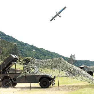 96式多目的誘導弾システム（MPMS）の写真