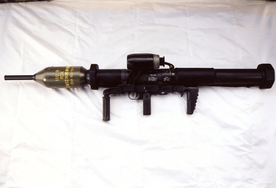 110mm個人携帯対戦車弾の写真