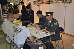 自衛官募集ブース