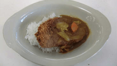 越後もち豚かつカレー