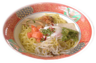 ３３鷹の油麺