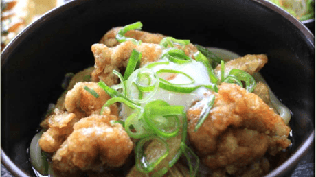 チキンチキンごぼううどん