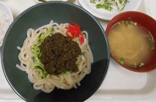 じゃじゃ麺