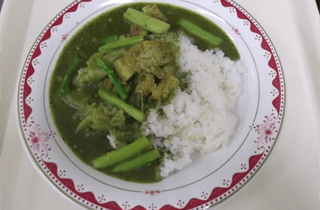 郡山ＧＲｅｅｅｅＮカレー