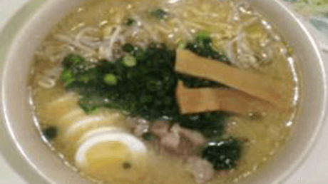盆地鶏ラーメン