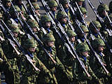 女性自衛官の勇姿