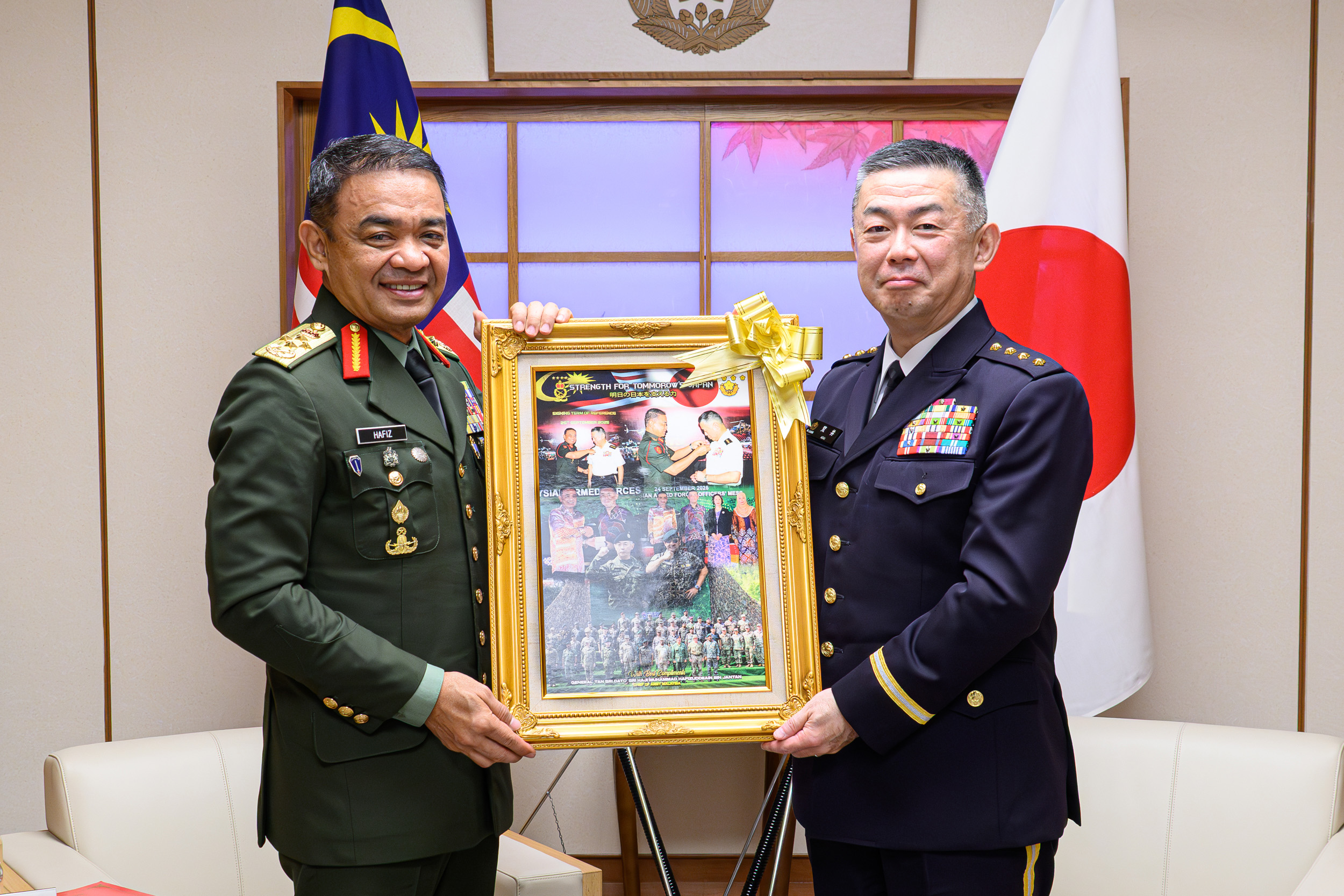 マレーシア陸軍司令官ムハンマド・ハフィズディアン・ ビン
