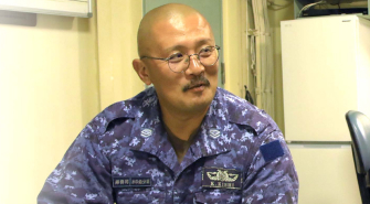 岸 和範