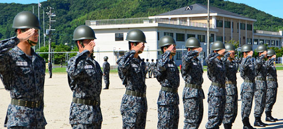 自衛隊奨学生