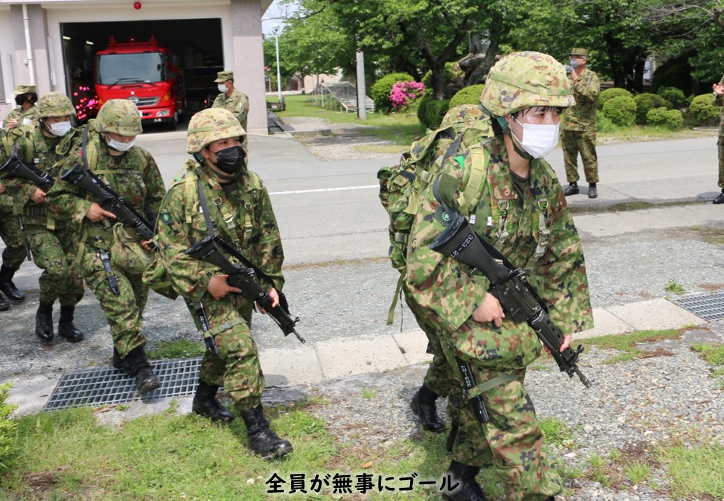 【１０ｋｍ徒歩行進訓練（女性）】第１１８教育大隊