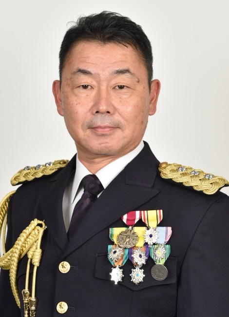 師団長　中野陸将の顔写真