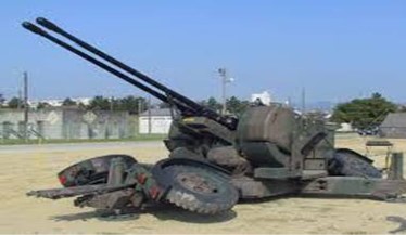 35mm二連装高射機関砲(L-90)